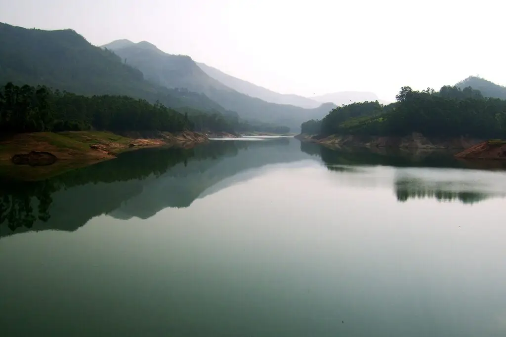 munnar, kerala, nature, landscape, lake, periyar lake, symmetrical, munnar, munnar, munnar, munnar, kerala, kerala, kerala, kerala, kerala