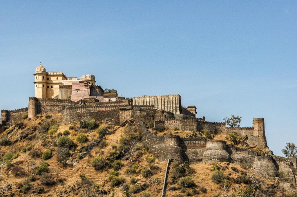 goram ghat to kumbhalgarh कैसे जाएं? दूरी, और ट्रिप प्लानिंग